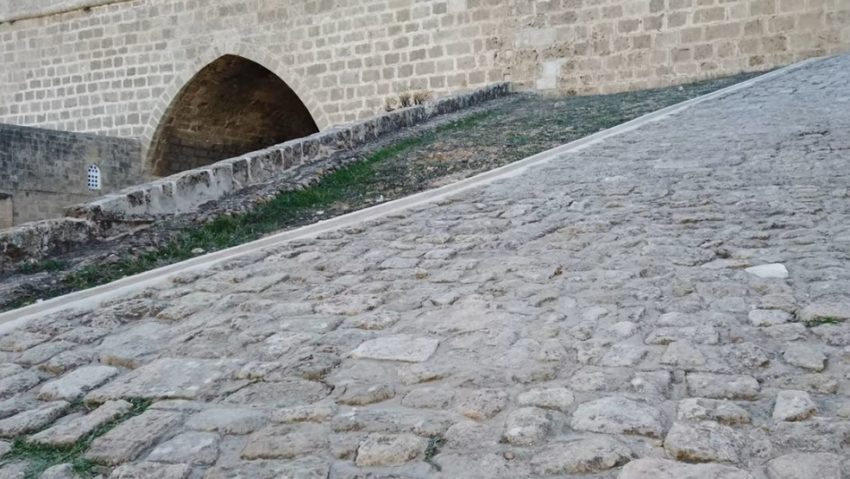 Vestigiile unui oraş comercial antic, descoperite în sudul Ciprului