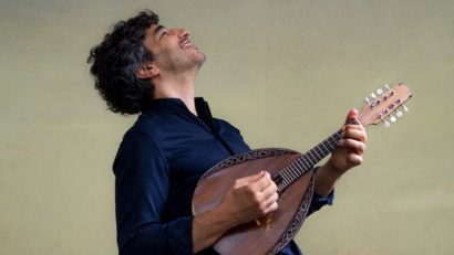 Avi Avital închide stagiunea Orchestrei de Cameră Radio