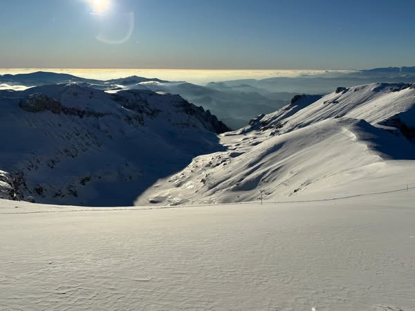 Pericole pe traseele montane din Munții Bucegi. Recomandările salvamontiștilor