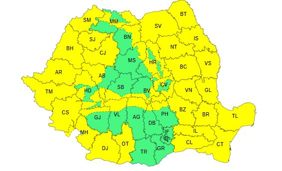 ANM: Cod galben de viscol în zonele montane înalte, până marți dimineața